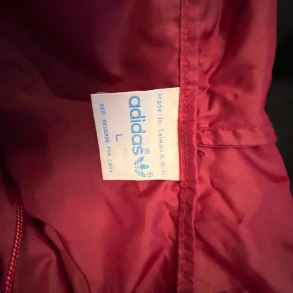 Adidas Windbreaker - Large